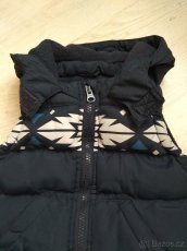 Teplá vesta Little Rebel 12/18m. - 2