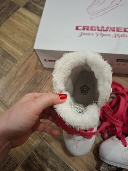 Dívčí zimní brusle vel 29 - 2