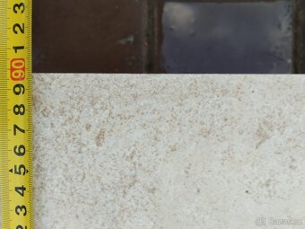 Slinutá dlažba -velkoformátová- nová - 2