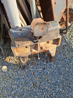 Zetor uřI litinová vana - 2