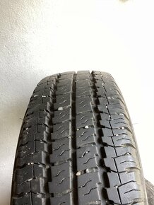 Letní pneu 225/70 R15 C Vzorek 8,3 mm - 2