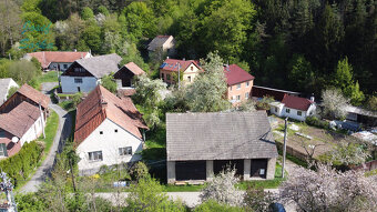Prodej RD se stodolou, Újezd u Tišnova, pozemek 844m2 - 2