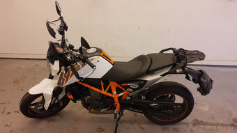 KTM 690 Duke - 2