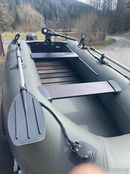 Nafukovací rybářský člun Sportex s elektropohonem - 2