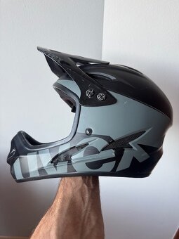 Integrální helma UVEX vel.S - 2