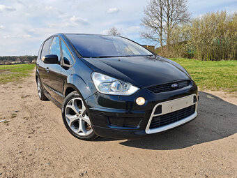 Ford S-MAX 2.2TDCI 129KW,Titanium S,manuál,18",7míst - 2