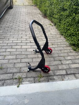 Stojan na moto univerzál zadní - 2