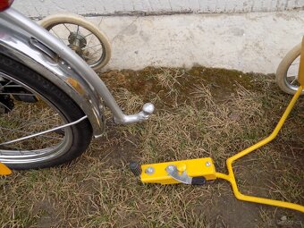 kolo 16 včetně stabil. koleček a přípojného vozíčku - 2