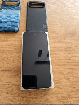 Google Pixel 9 12/128 GB, záruka Google - 2