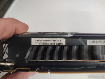 SAPHIRE VEGA 56 NITRO GAMING Series - 2