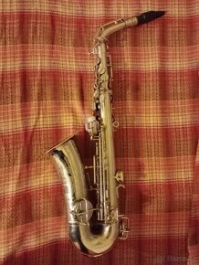 Alt saxofon Kohlert a syn. - 2