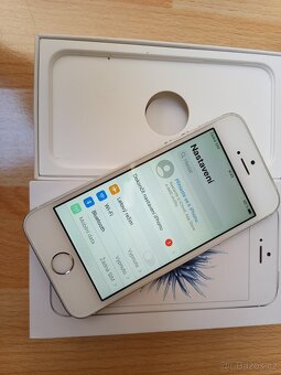 Apple iPhone 5se - 2