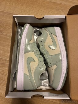 Jordan 1 Low, vel. 39 tenisky - 2