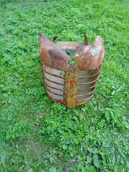Nabízím kapotu na Zetor 3011 - 2