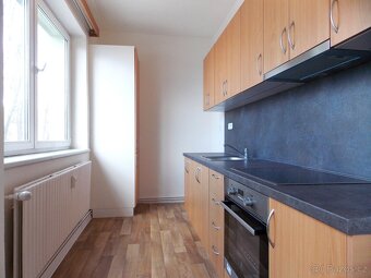 Pronájem bytu 1+1, 32 m2, Jaroměř, Bezručova - 2