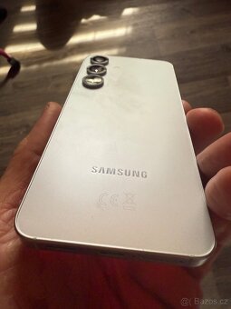 Samsung S25 256 GB - 2