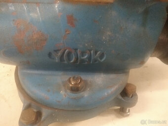 svěrák york 125A - 2