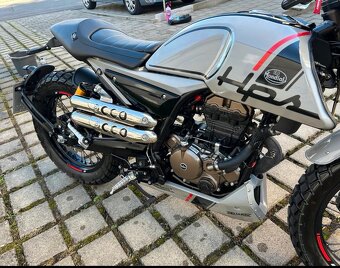 F.B Mondial HPS 125i Hipster šedá - 2