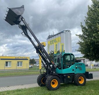 nakladač s teleskopem, kloubový nakladač, kloubak, teleskop - 2