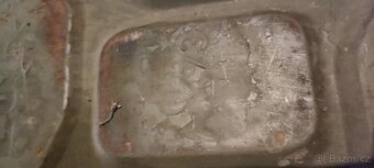 Plechové kanystry 20l - 2