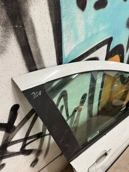 Peugeot 308, PP dveře - 2