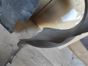 Prodám P plastový podběh Škoda Octavia III facelift - 2