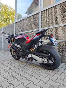 Aprilia Tuono V4 Factory 1100 Dark Kraken - 2