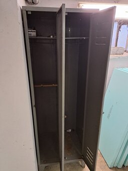 Plechová skříň satní - 2