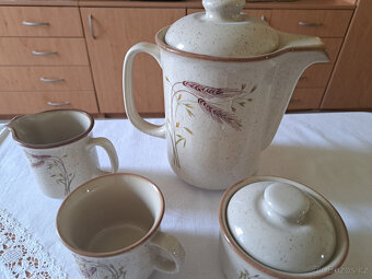 Keramické nádobí + Dekorační talíř - 2