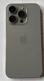 Apple iPhone 15 Pro 256 GB – Přírodní titan – skvělý stav - 2