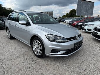 Volkswagen Golf 1.6 TDi 85KW Manuál Park.senzory Navi. - 2