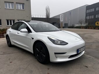Tesla model 3 Long Range Refresh 4x4, 2021, tažné, DPH - 2