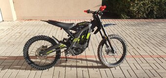 Surron Light Bee X naj. pouze 2500km - 2