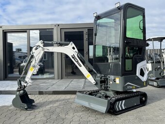 Minibagr XTM X10S PRO 2025 s kabinou - 2