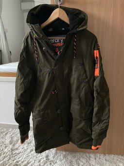 SUPERDRY microfibre pánská p. c. 4800,- Kč - - 2