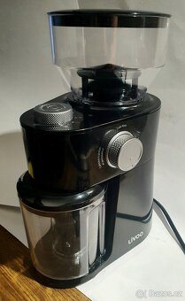 mlýnek na kávu Livoo - 2