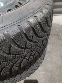 Zimní pneu Vraník 15" + plechové disky - 2