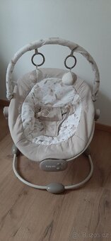 Dětské lehátko houpací - 2