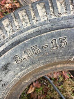 Pneumatiky 8,25-15 - 2