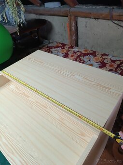 Počítačový stůl - 2