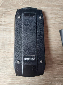 myPhone Hammer 4 Dual SIM - odolný telefon - 2