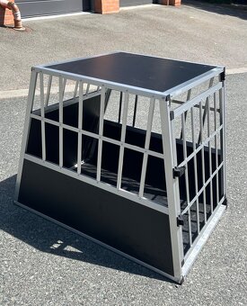 Klec pro psa do auta - XL (66 x 90 x 72 cm) - 2