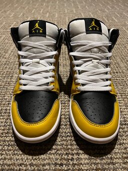 Nike Air Jordan 1 Mid Yellow Ochre - 2
