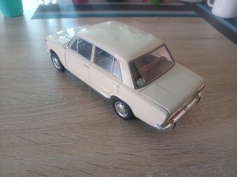 Lada 1200 Vaz 2101 ziguli 1:18 IST - 2