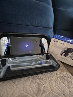 PlayStation Portal Remote Player NOVÝ + folie + obal - - 2