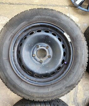 Sebring 195/65 R15 zimní - 2