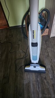 Vysavač Karcher na mokré vysavyni tyčový - 2