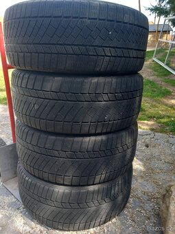255/45/19 letni pneu 255/45 R19 - 2