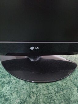 TELEVIZOR 26LG 3000 SE SET TOP BOXEM STRONG - 2