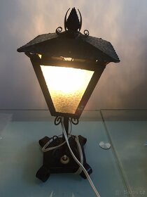 KOVOVÁ LUCERNA --LAMPA- SVĚTLO - - 2